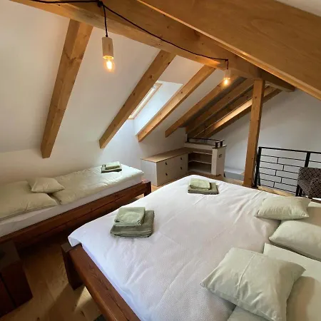 Stodola Aparthotel Bela pod Bezdezem
