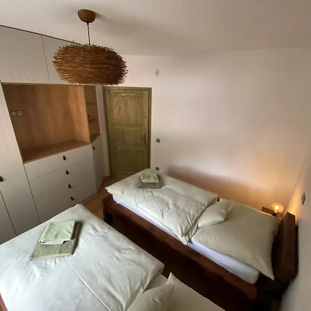 Stodola Aparthotel Bela pod Bezdezem
